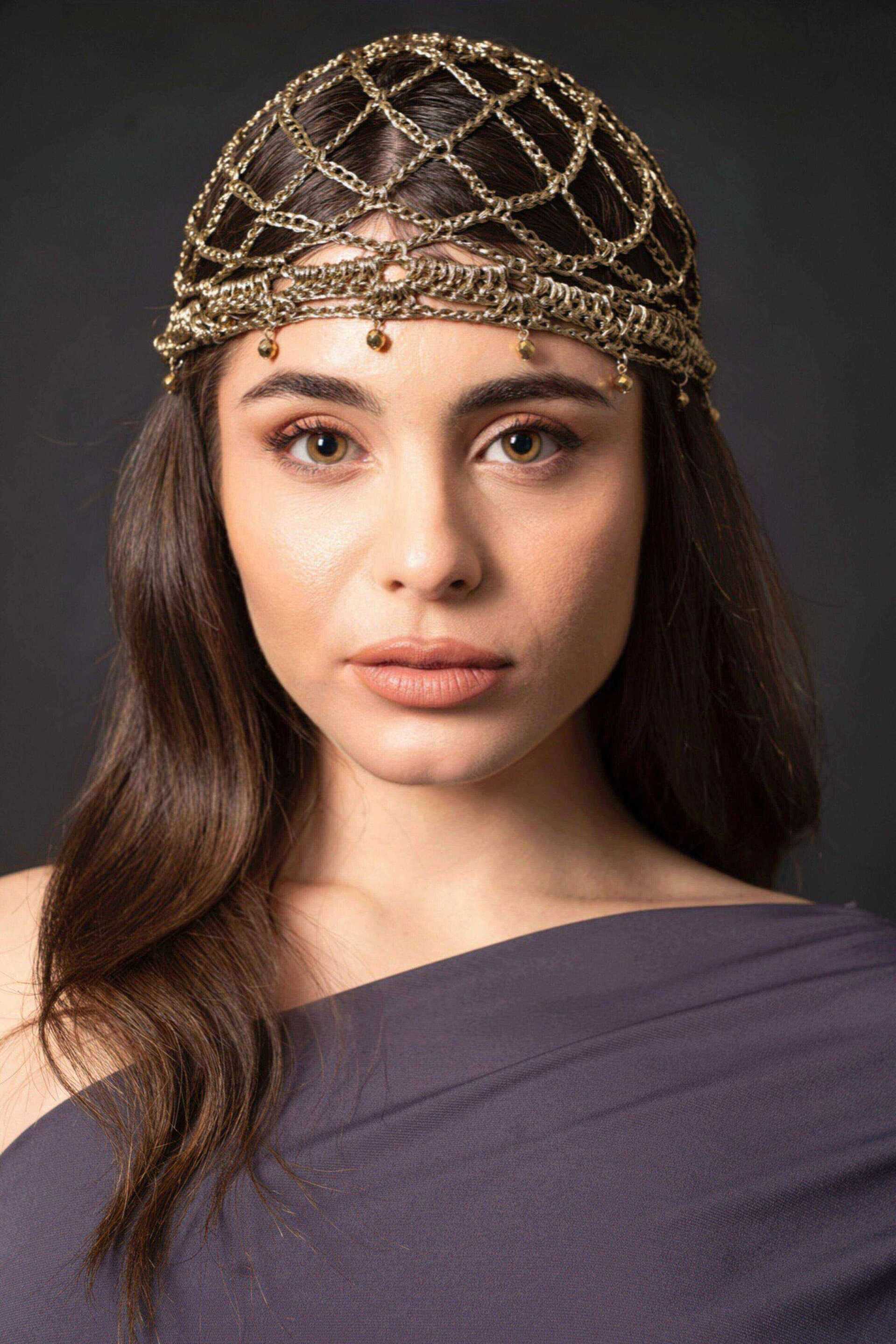 Miniatura Cuffia gioiello in rete dorata - 100%CACHEMIRE