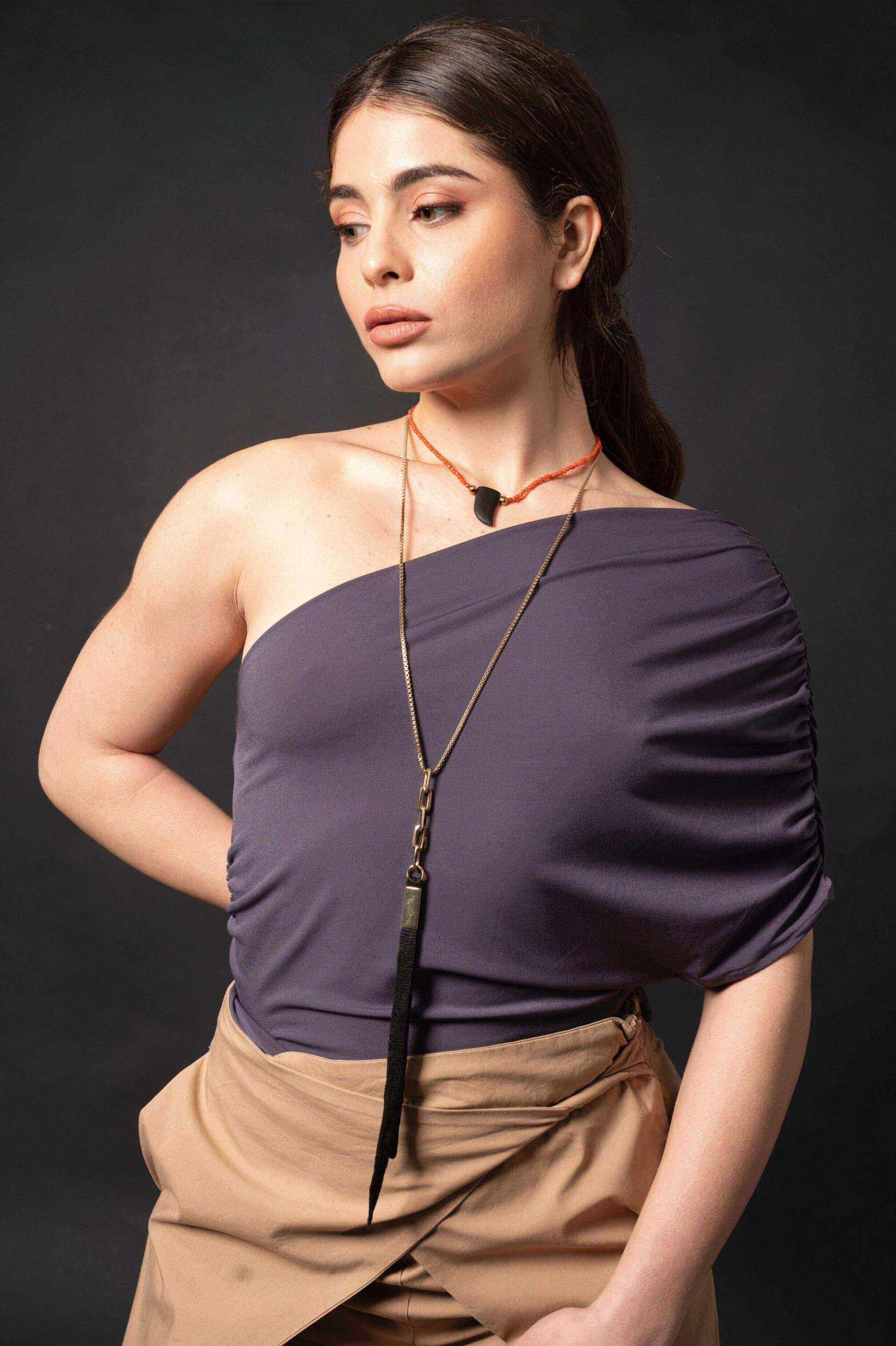 Miniatura Collana "Essential Coral" con pendente corno - 100%CACHEMIRE